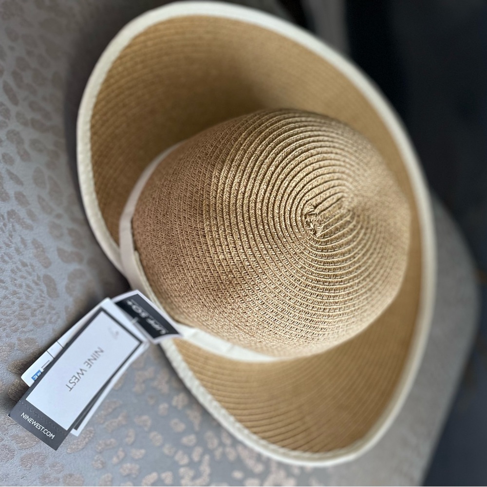 Nine West Tan and Cream Sun Hat